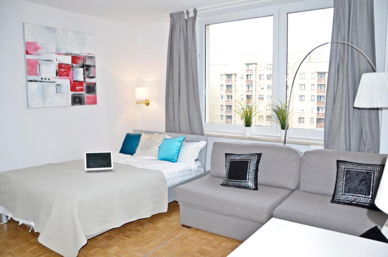 V Ajax Metro Stadion Narodowy Appartement *